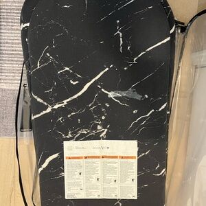 Black Marble baby bed/lounger